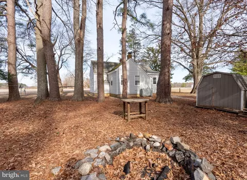 Exterior - 45776 Boothe Rd, Drayden, MD 20630 photo 11 of 15
