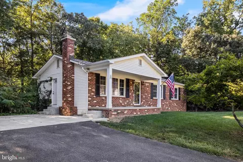 26875 Redgate Dr, Mechanicsville, MD 20659