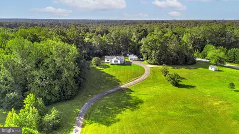 38867 New Market Turner Rd, Mechanicsville, MD 20659