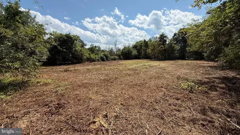 Lake Drive, Valley Lee, MD 20692