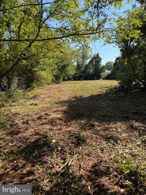 Lake Drive, Valley Lee, MD 20692