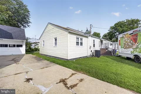 17266 Larimer St, Piney Point, MD 20674 photo 2