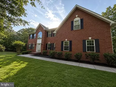 22601 Avenmar Dr, Leonardtown, MD 20650