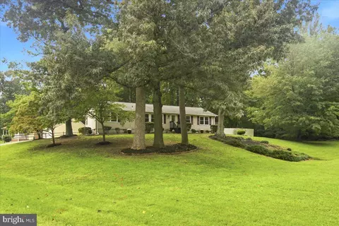 30185 Melissa Ct, Mechanicsville, MD 20659