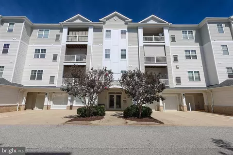 23520 F D R Blvd #204, California, MD 20619