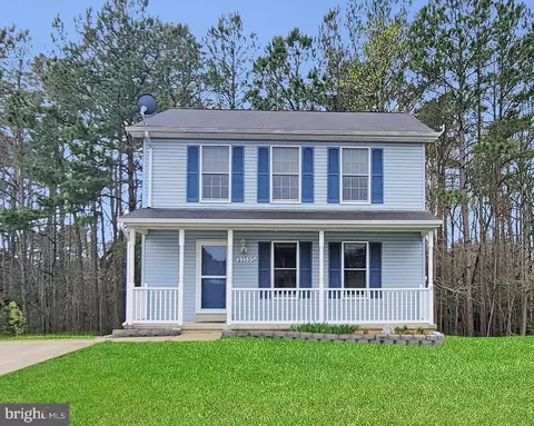 21395 Carmen Woods Dr, Lexington Park, MD 20653