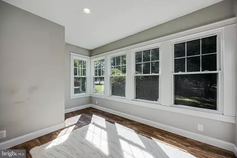 Entry Way - 16146 Thomas Rd, Piney Point, MD 20674 photo 2 of 8