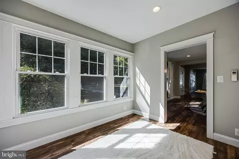 Entry Way - 16146 Thomas Rd, Piney Point, MD 20674 photo 3 of 8