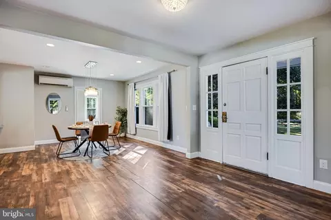 Entry Way - 16146 Thomas Rd, Piney Point, MD 20674 photo 1 of 8