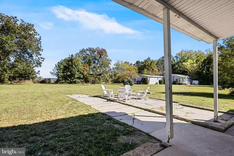 Exterior - 16146 Thomas Rd, Piney Point, MD 20674 photo 2 of 5