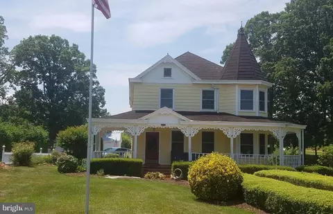 28335 Old Village Rd, Mechanicsville, MD 20659