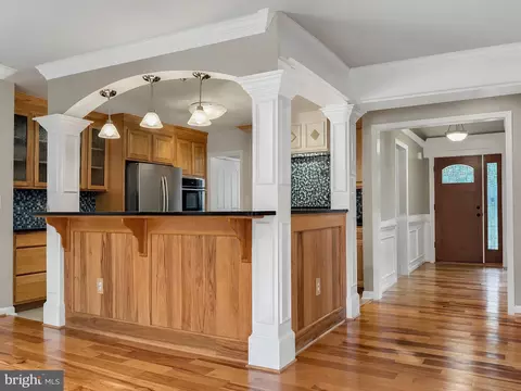 Entry Way - 18532 Cherryfield Rd, Drayden, MD 20630 photo 3 of 6