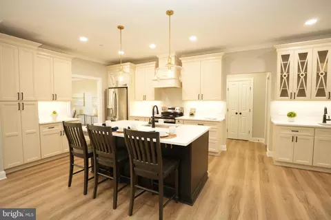 Entry Way - 17480 Lighthouse Commons Dr, Piney Point, MD 20674 photo 6 of 11