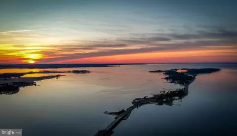 View/Area - 17480 Lighthouse Commons Dr, Piney Point, MD 20674 photo 2 of 3