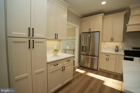 Entry Way - 17480 Lighthouse Commons Dr, Piney Point, MD 20674 photo 5 of 11