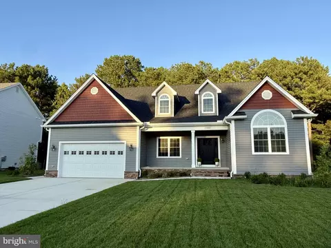Exterior - 17480 Lighthouse Commons Dr, Piney Point, MD 20674 photo 4 of 8