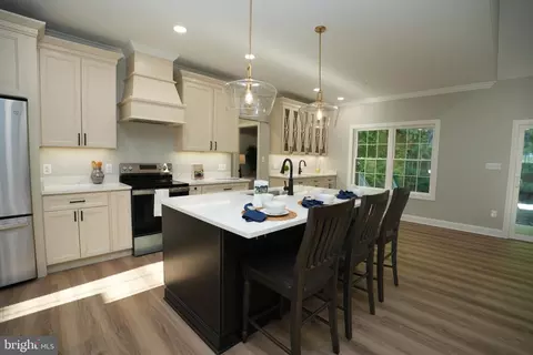 Kitchen - 17480 Lighthouse Commons Dr, Piney Point, MD 20674 photo 1 of 3