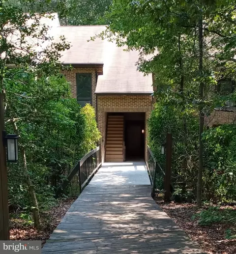 44693 White Oak Ct #518, California, MD 20619