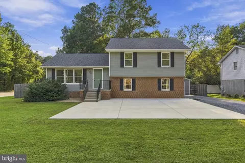 22203 Lilac Way, Great Mills, MD 20634