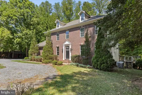 28920 Livingston Dr, Mechanicsville, MD 20659