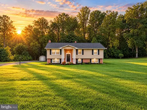 30085 Huntt Rd, Mechanicsville, MD 20659