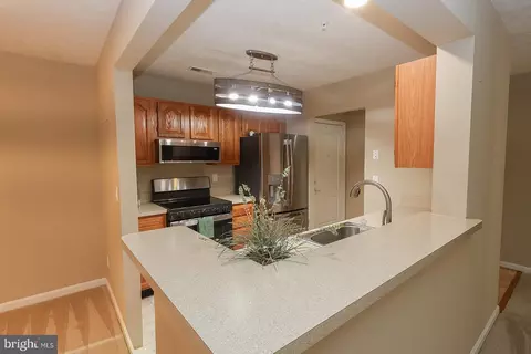 23140 Cobblestone Ln #110, California, MD 20619