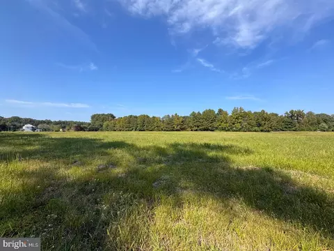 20920 Colton Point Rd, Coltons Point, MD 20626 photo 3