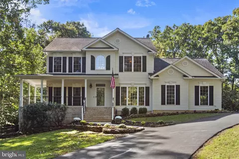 26915 Hidden Acres Ct, Mechanicsville, MD 20659