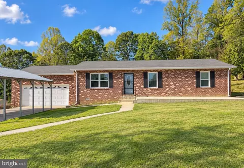 29701 Finch Ct, Mechanicsville, MD 20659