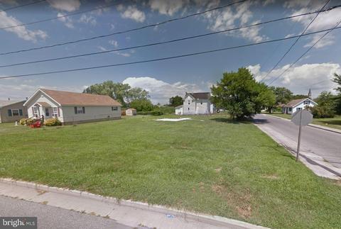 122 Second St, Crisfield, MD 21817 photo 2