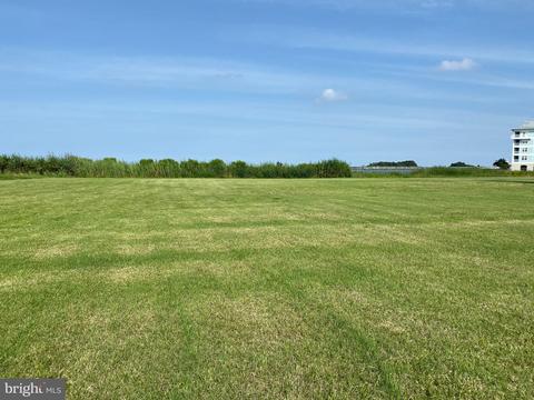 4 Hammock Point Rd, Crisfield, MD 21817 photo 1