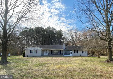 26569 Mariners Rd, Crisfield, MD 21817