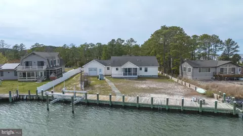 11115 Lee Ave, Deal Island, MD 21821