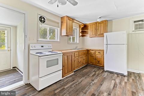 27221 Fairmount Rd, Westover, MD 21871 photo 5