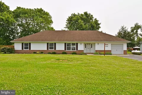 11380 Hayman Dr, Princess Anne, MD 21853