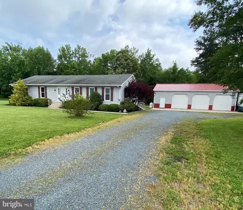 30210 Charles Barnes Rd, Westover, MD 21871