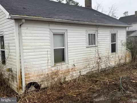 26728 John Nelson Ln, Crisfield, MD 21817