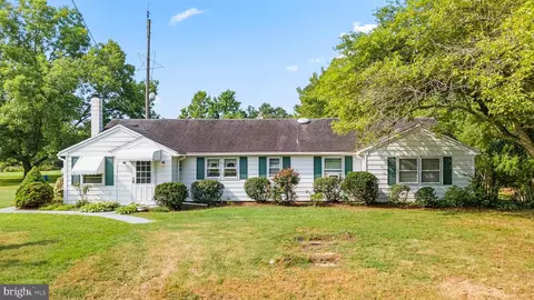 5944 Coventry Parish Rd, Westover, MD 21871