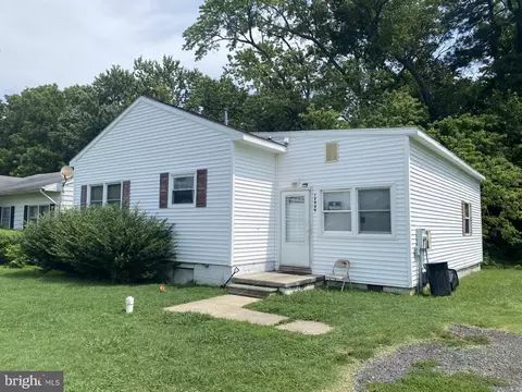 12089 College Pl, Princess Anne, MD 21853