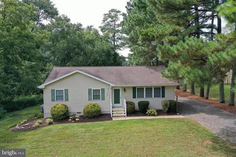 14020 Manor Ct, Princess Anne, MD 21853