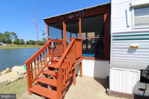 25746 Rumbley Rd, Westover, MD 21871