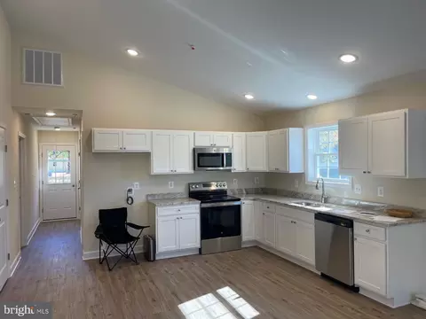 8095 Upper Hill Rd, Westover, MD 21871 photo 2