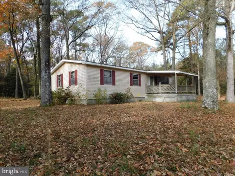 10890 Harry Riggin Rd, Princess Anne, MD 21853