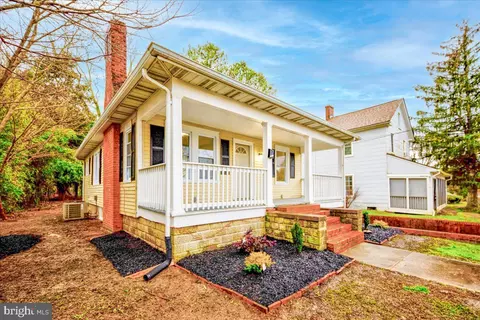 30405 Manokin Ave, Princess Anne, MD 21853