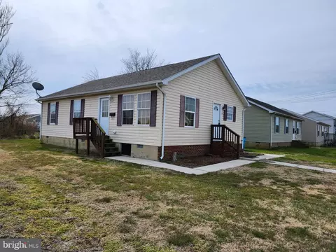 235 Broadway, Crisfield, MD 21817