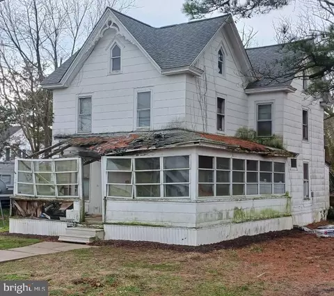 3234 Lawsonia Rd, Crisfield, MD 21817