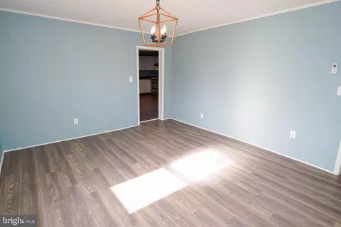 Bedroom - 26692 Old State Rd, Crisfield, MD 21817 photo 1 of 7