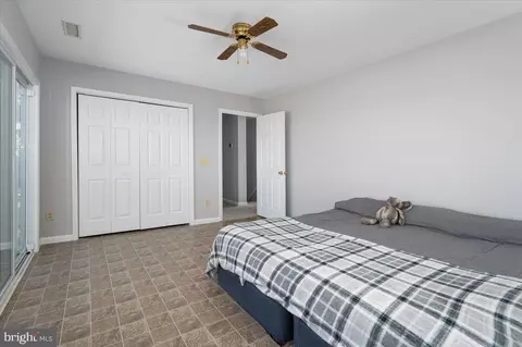 Bedroom - 8074 Riverview Rd, Westover, MD 21871 photo 3 of 4