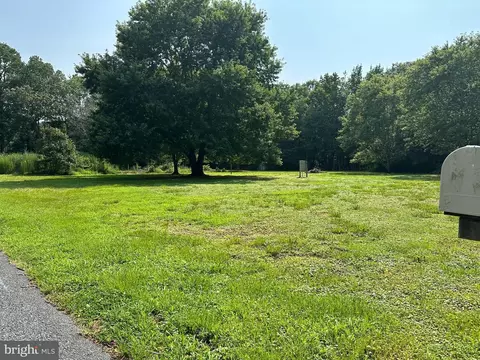 8470 River Rd, Westover, MD 21871 photo 4