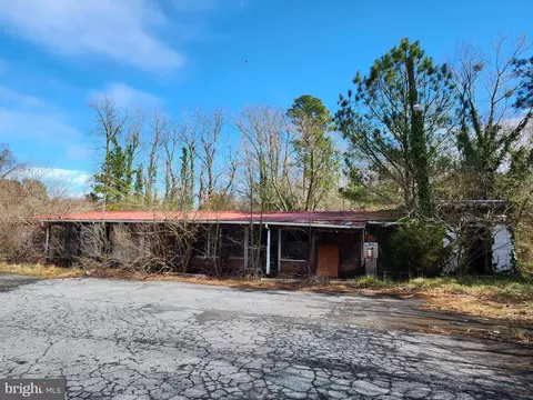 3457 Lawsonia Rd, Crisfield, MD 21817